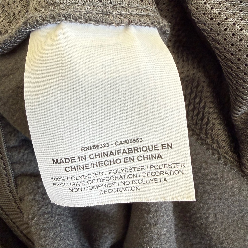 Nike Dri-FIT Therma Swoosh Tapered Basketball Athletic Sports Pants in Gray - Picture 8 of 8